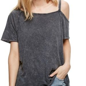New Free People🌸 Coraline Cold Shoulder Tee